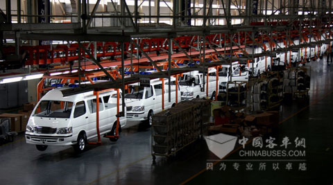 샤먼 킹롱(Xiamen Kinglong) 신형 경버스, 처음으로 일괄 수출