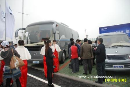관광 축제의 Kinglong 럭셔리 버스 쇼